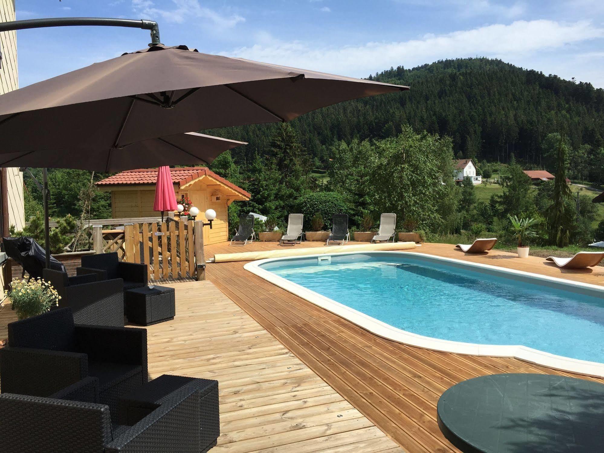 Maison La Deviniere - Sauna Et Spa Compris Accessibles Toute L'Annee Ксонрю-Лонжмер Екстер'єр фото