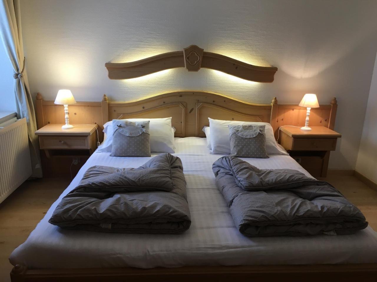 Maison La Deviniere - Sauna Et Spa Compris Accessibles Toute L'Annee Ксонрю-Лонжмер Екстер'єр фото